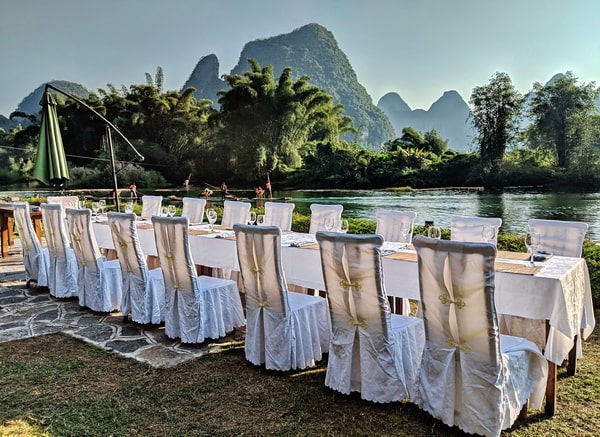 yulong-river-yangshuo-restaurant-yangshuo-mountain-retreat-china