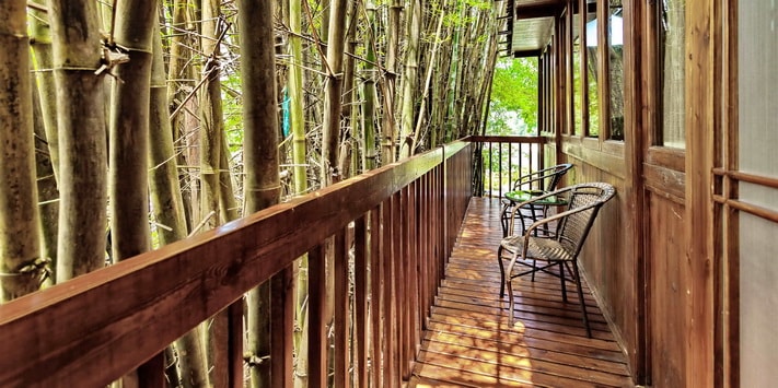 This is a new room at Mountain Retreat, room for three, steps from the river and spectacular views, all in a separate private building.