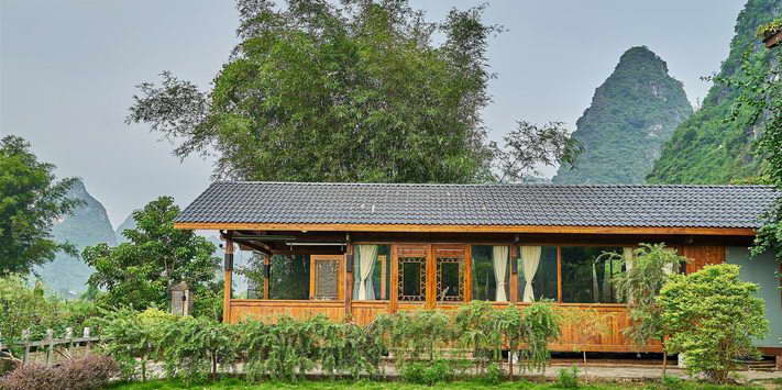 This is the largest room at Mountain Retreat , two bathrooms, seating on the terrace for up to 8 people and spectacular views, all in a separate private building.